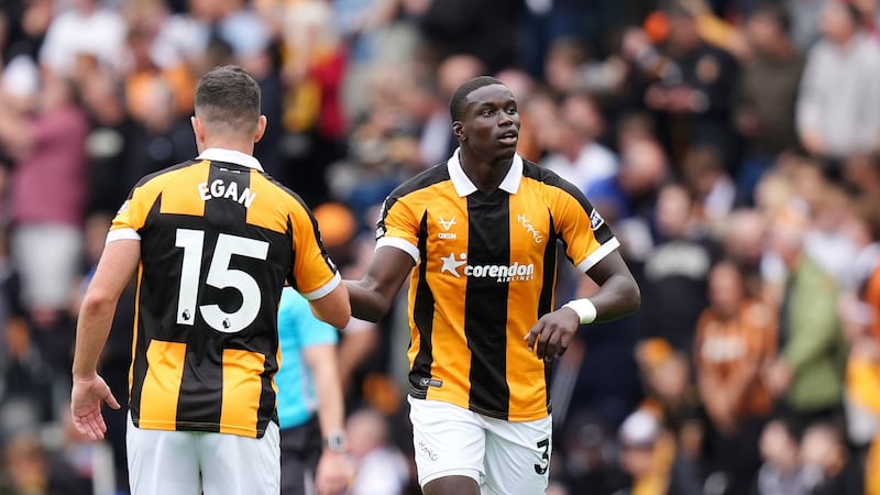 Hull makes dream return to Premier League in defeating Manchester United