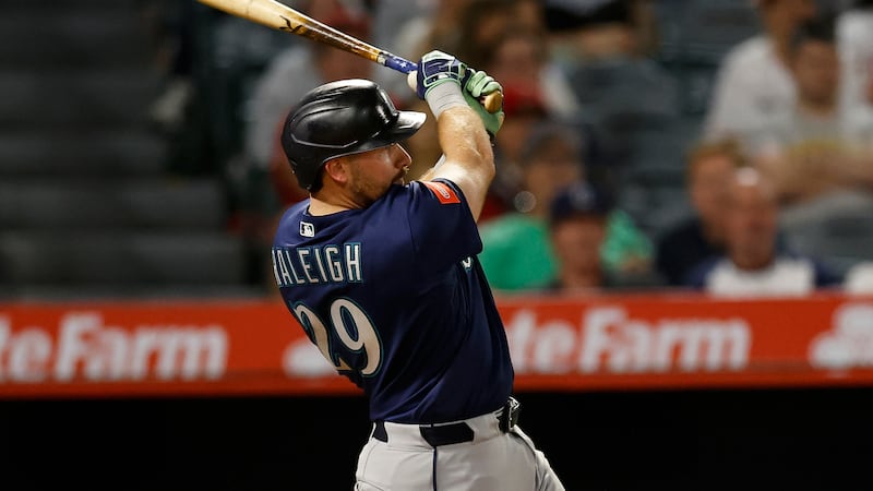 Mariners’ Raleigh (shoulder), Naylor (wrist) undergo surgeries