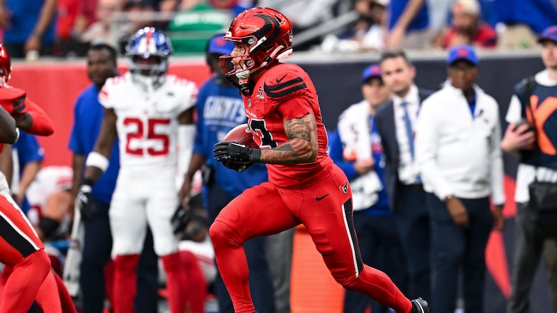 Texans put WR Noel on IR with expected season-ending turf toe injury