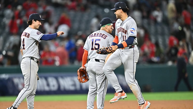 Altuve and Walker rally Astros to win over Angels in 10 innings