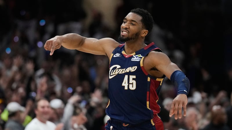 Cavaliers’ Mitchell breaks through, reaches the conference finals for first time