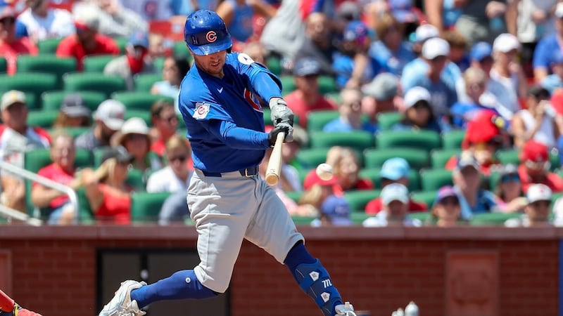 Cubs’ Bregman exits after being hit in face by foul ball while in on-deck circle