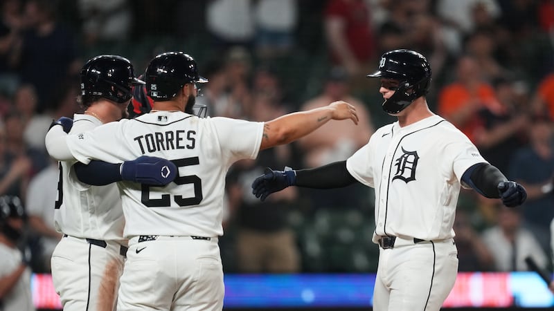Dingler hits 2 HRs, drives in four as Tigers defeat Twins in slugfest