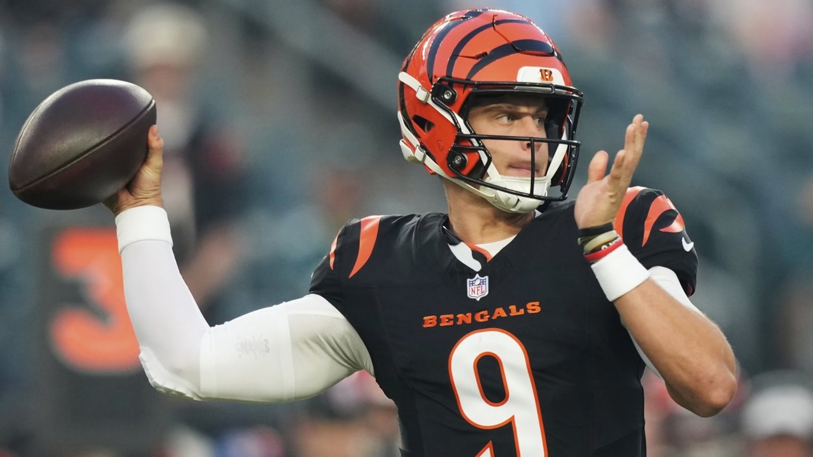 Cincinnati Bengals Joe Burrow Returns To Practice As 21 day Window Opens cincinnati-bengals-joe-burrow-returns-to-practice-as-21-day-window-opens