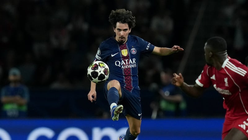 Vitinha out for PSG until at least the end of the week with right heel inflammation