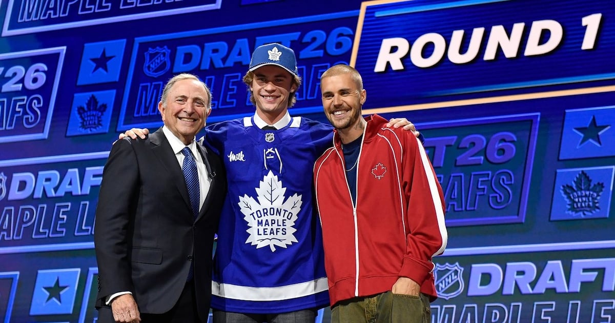 Gavin McKenna to live with John Tavares and his family during rookie season