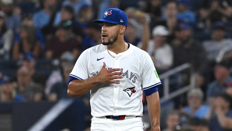 Report: Blue Jays P Berrios to have surgery on pitching elbow