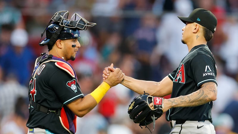 Arenado’s broken-bat bloop in 10th sparks Diamondbacks to win over Red Sox