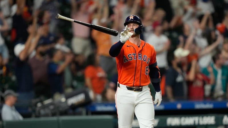 Walker’s 10th-inning three-run blast lifts Astros past Mariners