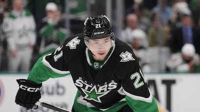 Stars hope to keep Robertson, who now weighs whether to file for arbitration