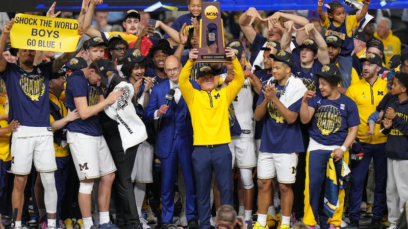 Report: Mavs finalizing deal to make Michigan’s May head coach