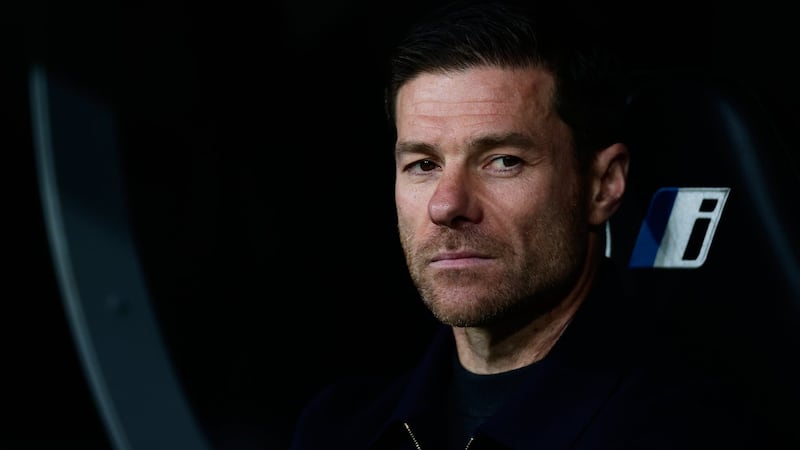 Report: Ex-Real Madrid coach Alonso set to take Chelsea job