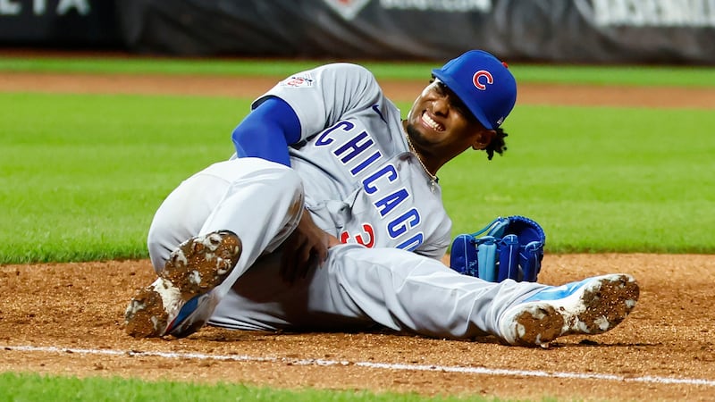 Cubs place starters Brown, Cabrera on injured list