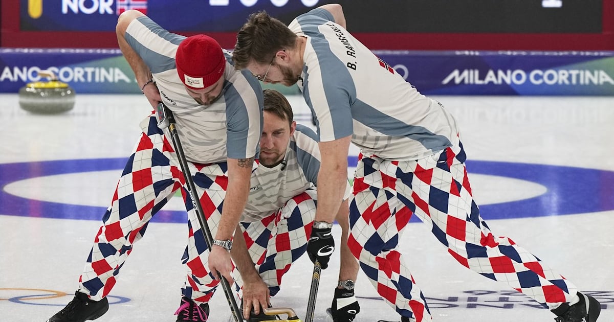 Norway’s curlers wear funky pants at the Winter Olympics in a “one-time” tribute Norway’s curlers wear funky pants at the Winter Olympics in a “one-time” tribute