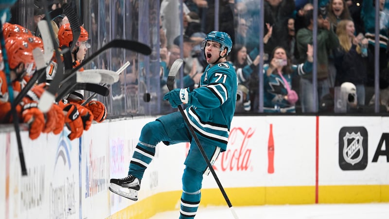 Celebrini, Sharks agree to five-year, $94M extension at record $18.8M AAV