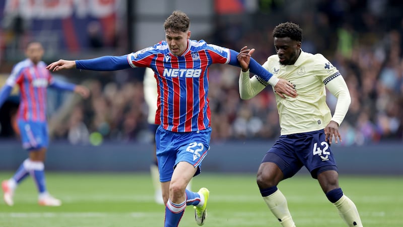 Everton surrender lead twice at Palace, see hopes of Europe fade