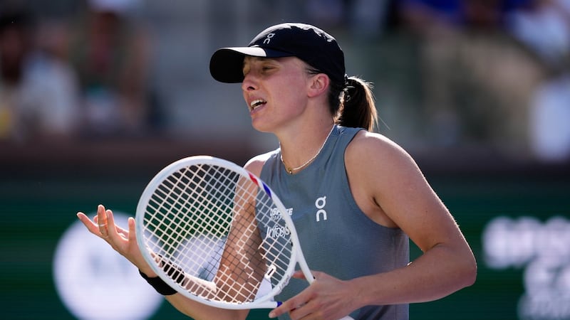 Swiatek withdraws from Madrid Open after falling ill during match