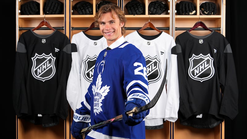 McKenna ready to meet Toronto spotlight as third first-overall pick in Maple Leafs history