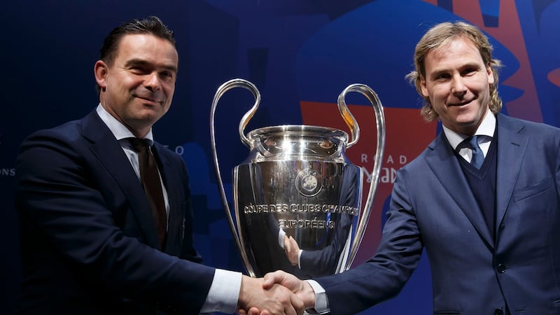 Overmars resigns as Antwerp sports director due to health issues