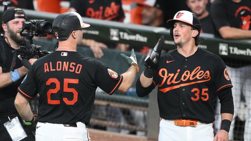 Alonso homers as Orioles beat Mariners to split the series