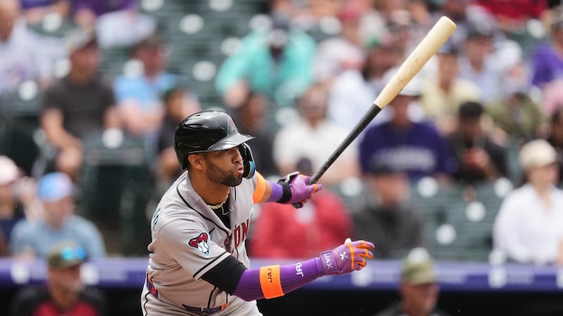 Diamondbacks OF Gurriel Jr. exits vs. Rockies with left hamstring tightness