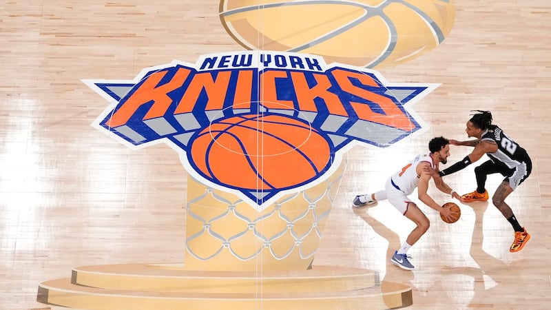 Knicks pause ticket sales after error caused them to be listed at prices too high