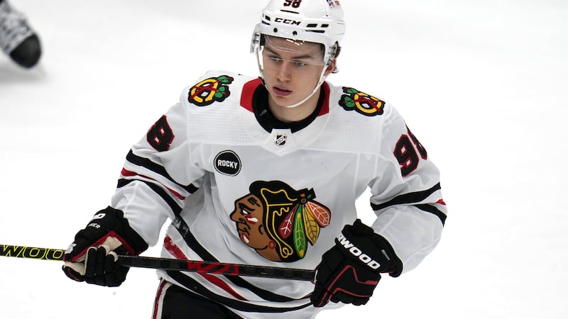 Blackhawks’ Bedard suffers apparent injury while practicing in B.C.