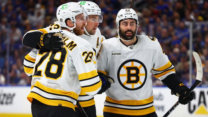 Pastrnak scores OT winner, Bruins avoid elimination with win over Sabres