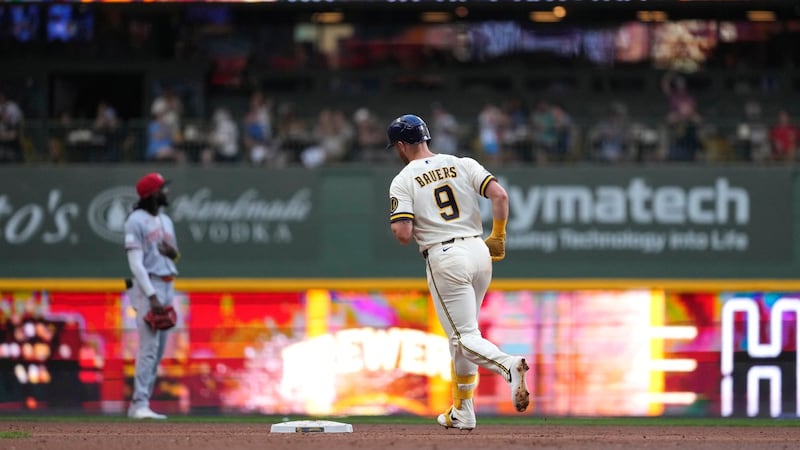 Bauers, Chourio homer in Brewers’ victory over Reds