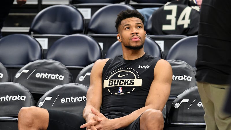 Report: Bucks seeking trade offers for Antetokounmpo