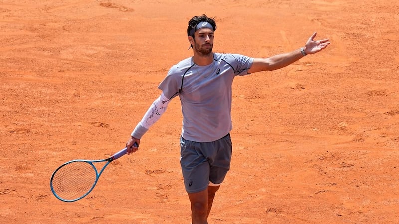 Musetti out of Roland-Garros with thigh injury