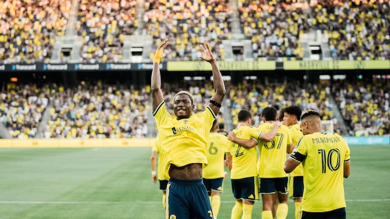 Mukhtar scores fifth career hat trick as Nashville beats LAFC