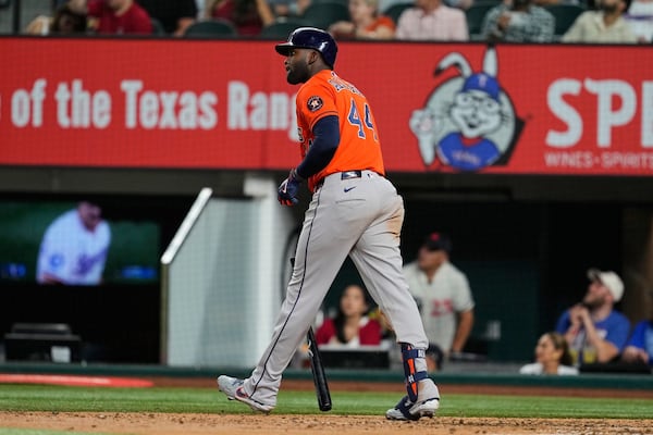 Alvarez homers twice for second consecutive game to help Astros beat Rangers