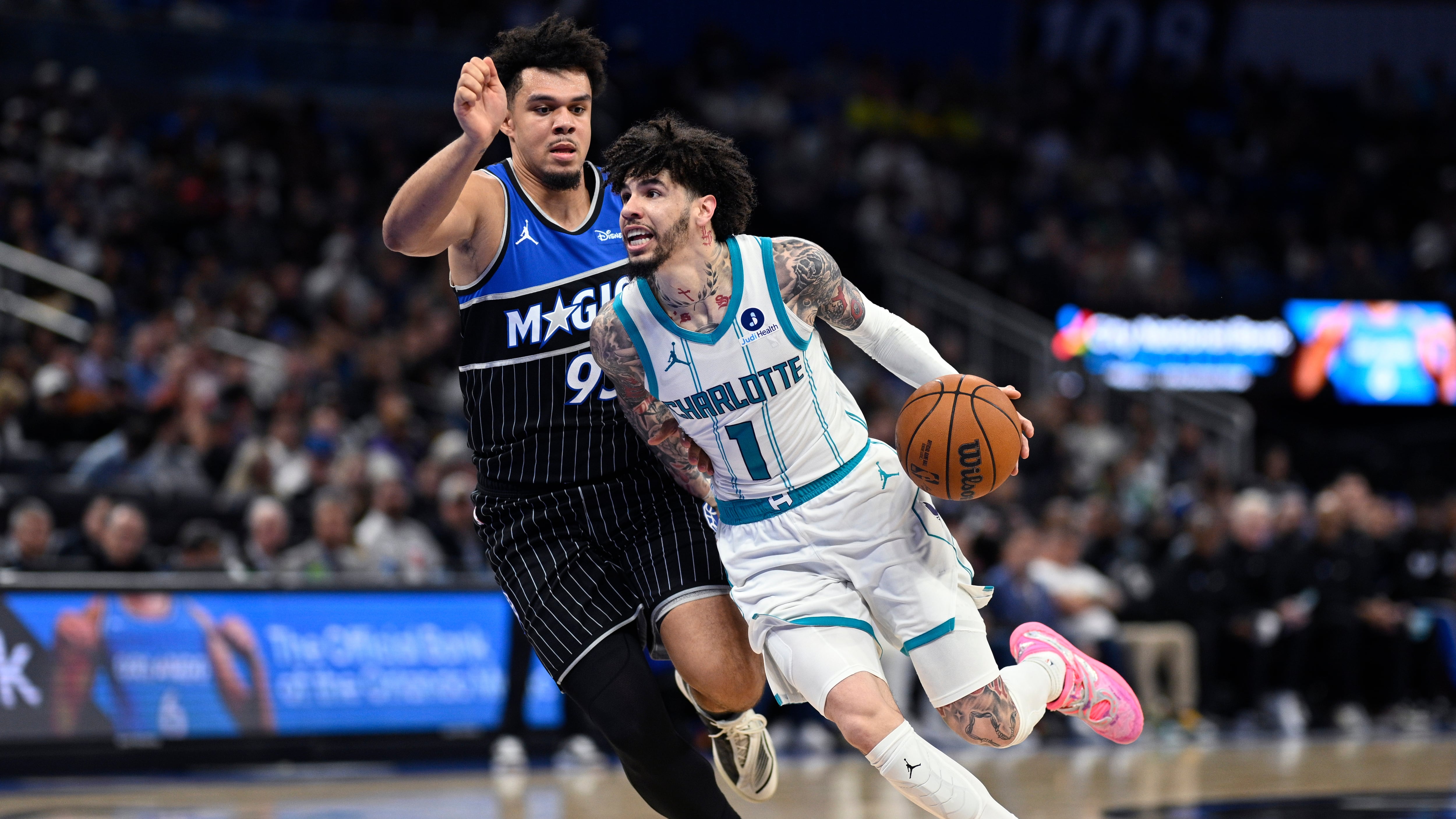 LaMelo Ball Back In Starting Lineup Helps Spark Fast Start As lamelo-ball-back-in-starting-lineup-helps-spark-fast-start-as
