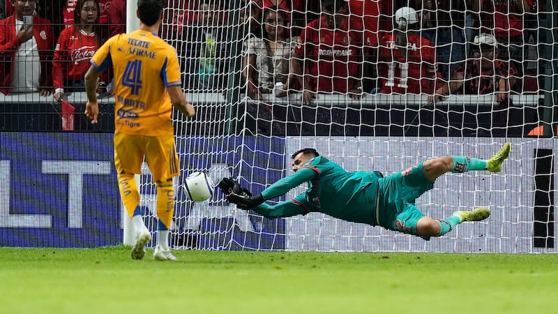 Toluca ends a 23-year CONCACAF title drought as Garcia shines in a shootout