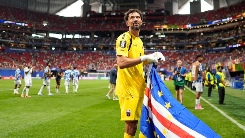 Cabo Verde keeper Vozinha becomes Instagram sensation thanks to his saves and a streamer’s push