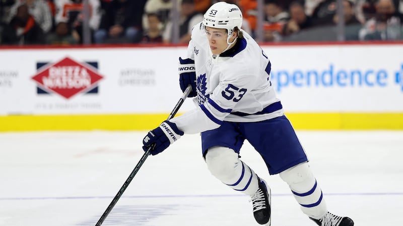 Maple Leafs assign F Cowan, five others to AHL’s Marlies
