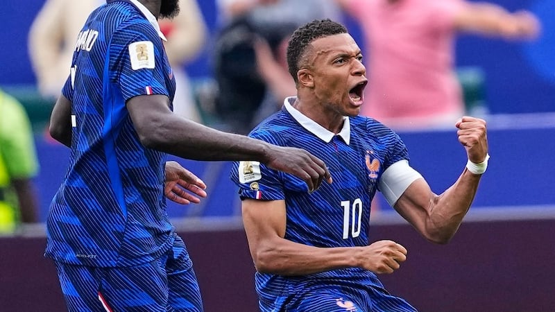 Mbappé’s brace leads France to win over Iraq and into FIFA World Cup knockout stage