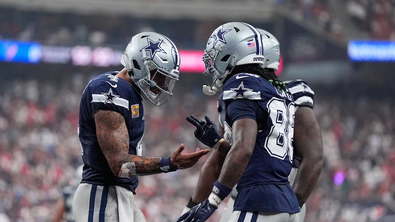 Cowboys, Eagles face off on Monday Night Football in race for wide open NFC East