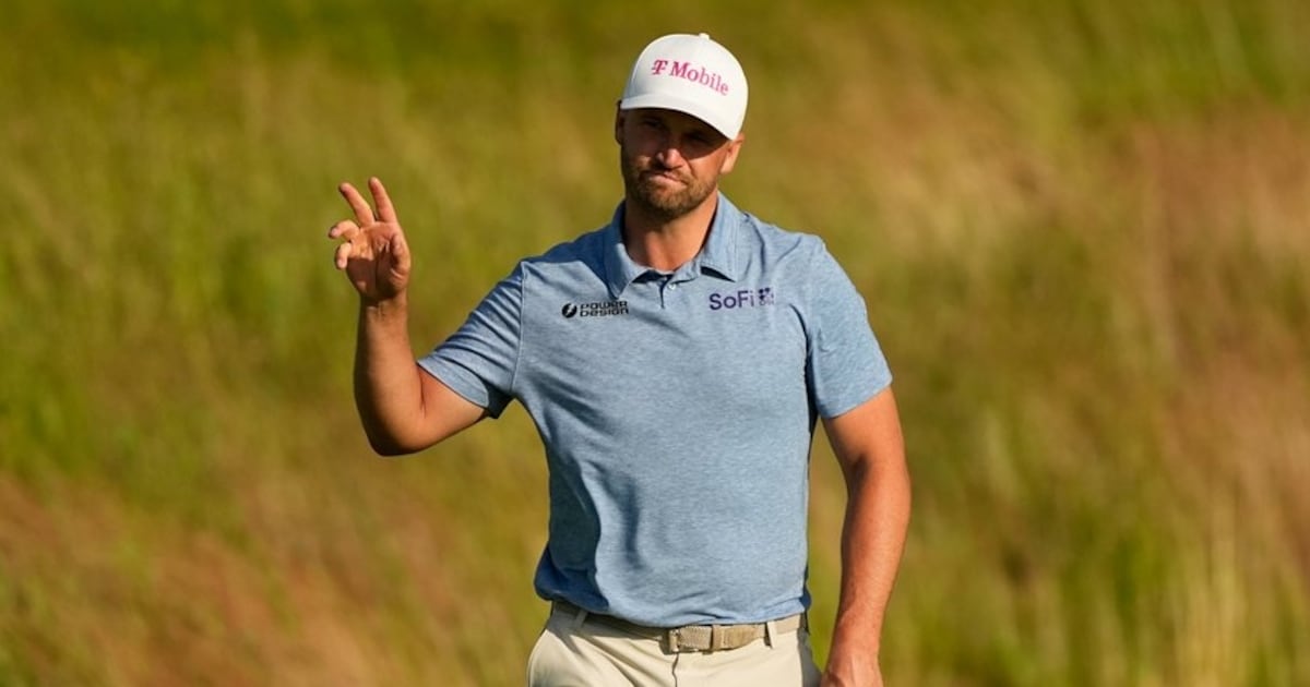 Clark sets 36-hole Shinnecock record for U.S. Open