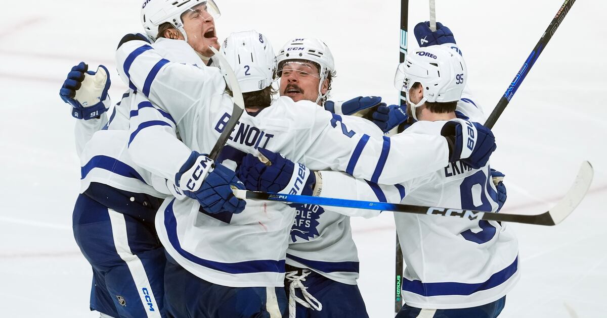 Simone Benoit Simon Benoit scores OT winner as Toronto Maple Leafs take 3-0 series ...