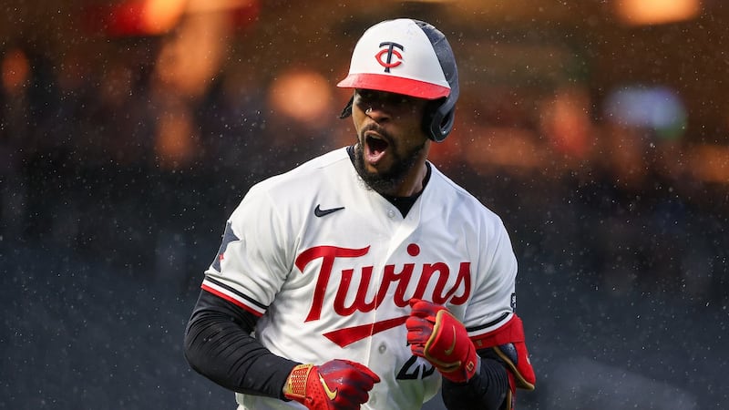 Buxton hits third homer in four games as Twins topple sloppy Blue Jays