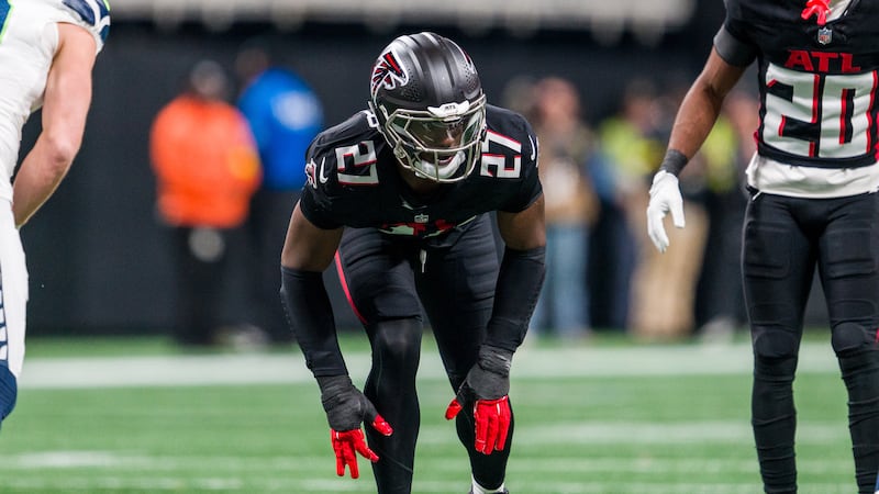 Falcons’ Pearce Jr. enters intervention program, avoids trial