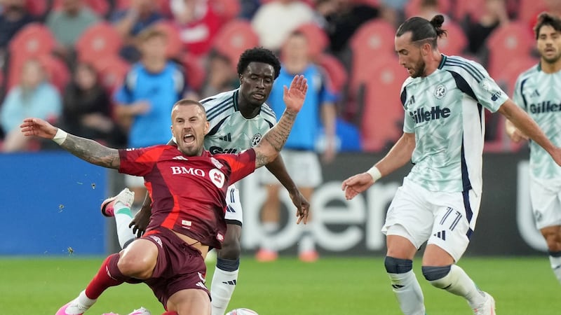 Toronto FC MF Dorsch has surgery to repair broken cheekbone