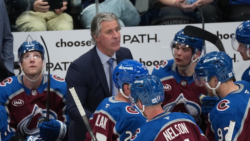 Avalanche coach Bednar returns to the bench after taking a puck to the face last weekend