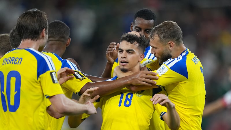 Sweden gets two goals from Ayari and pounds Tunisia to move atop World Cup Group F