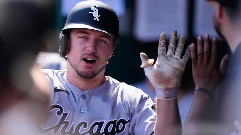 White Sox clinch playoff spot with rout of Royals after back-to-back 100-loss seasons