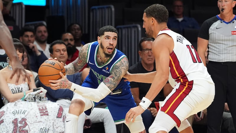 Referees admit missed call on Ball’s obvious travel