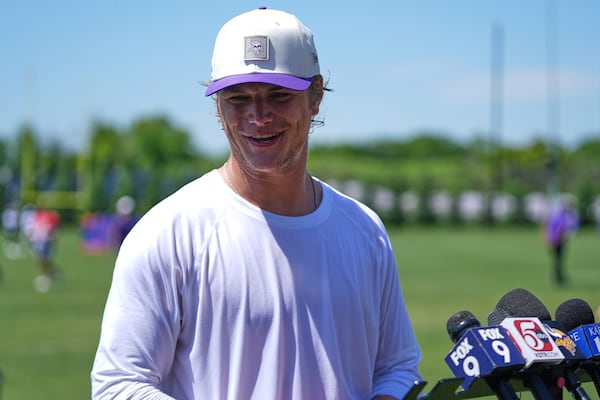 What Vikings QBs Murray, McCarthy showed at OTA