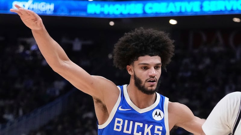 Raptors sign ex-Bucks guard Jackson Jr.